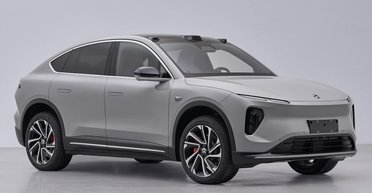 Автопилот и запас хода 1000 км: в Китае готовят стильного конкурента Tesla Model Y (видео)