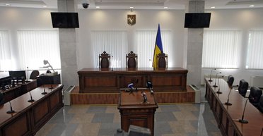 Безысходная Фемида. Почему реформы и новый законопроект Зеленского не вернут веру в украинский суд