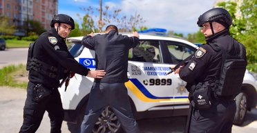 Шановне Міністерство оборони, знайшов вам чотири бригади. Підготовлених бійців, випещених. Не дякуйте