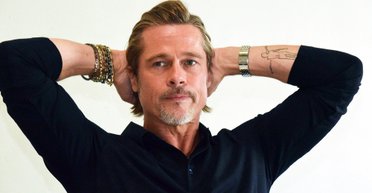 Француженка потеряла 830 тысяч евро, поверив в любовь с "Брэдом Питтом" (фото)