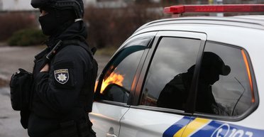 В Виннице на глазах у полицейского избивали мужчину: правоохранители и ТЦК отреагировали (видео)