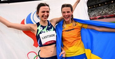 Спорт вне политики. Почему нет "зрады" в совместном фото Ярославы Магучих с Марией Ласицкене