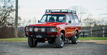 Культовый внедорожник Toyota 80-х скрестили с Chevrolet Corvette (фото)