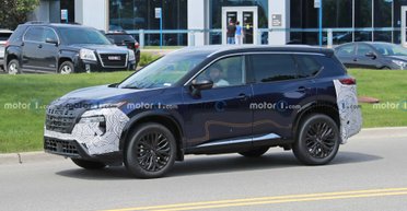 Новый Nissan X-Trail 2024 впервые заметили на дорогах (фото)