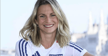 Олімпіада-2024: французька легкоатлетка освідчилася своєму бойфренду (відео)