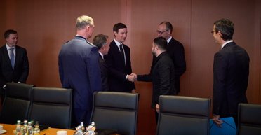 Трамп "доволен" результатами переговоров США с Украиной