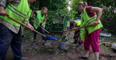 Разбор завалов. Что предлагают безработным во время военного положения