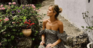 Українська акторка Кузнєцова, яка знімалась у росіян, похизувалась фото на Канарських островах