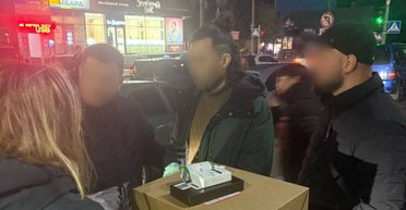 Избиение велосипедиста в Киеве: водителя Mercedes задержали и вручили новое подозрение (фото)