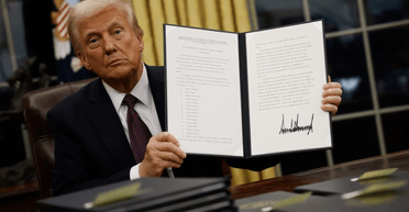 "Абсолютно неочікувано": Трамп запроваджує 100% мита на усі товари з Китаю