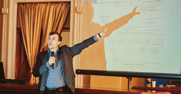 Саакашвили не должен был выступать с такой большой речью, — Андрей Длигач