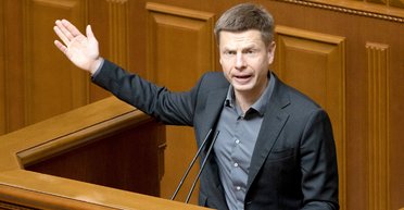 В сети рассказывают, что Гончаренко требует от Зеленского прекращения мобилизации: нардеп ответил (видео)