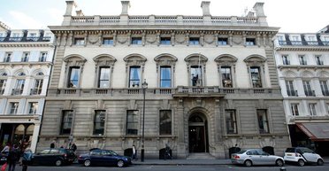 Клуб "Гаррик" для джентльменов и короля Чарльза: что известно о самом закрытом заведении Лондона