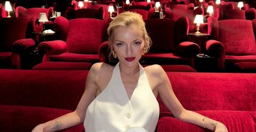 Донька Клінта Іствуда стривожила шанувальників своєю худорбою (фото)