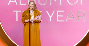 Хвора Селін Діон несподівано зʼявилася на "Греммі-2024" (фото)