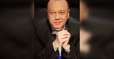 Жизнь была непростой: что известно об актере "Масок" Комарова, скончавшемся в 62 года