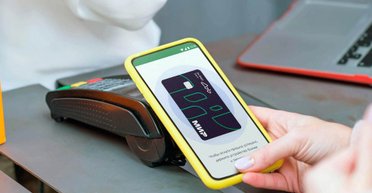 Больше никаких покупок: смартфоны россиян лишают важной функции