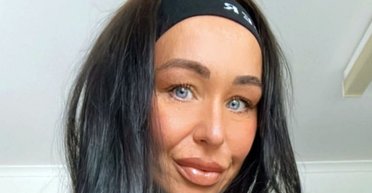 Пыталась кипятить Pepsi на газовой плите: женщина-лунатик едва не вызвала пожар (видео)