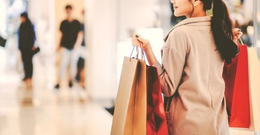 Модні тренди зими 2024/2025: що буде гостро популярним цього сезону