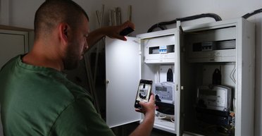 Счетчик "крутит", когда нет света: в ДТЭК объяснили, почему так происходит (видео)