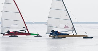 Поездка на Свитязь в несезон. Коньки, лыжи и зимняя рыбалка на Шацких озерах