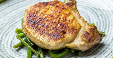 Стейк зі свинини: рецепт смачного м'яса на обід або вечерю