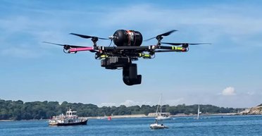 Дроны смогут летать гораздо дольше: инженеры создали надежный "двигатель" на водороде