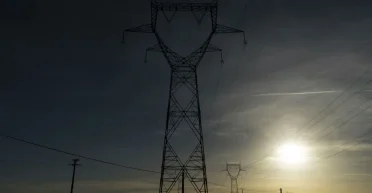 Не успели забыть прогнозы "18 часов без света", как те же мошенники придумывают новые прогнозы в стиле "18 часов без газа" — политолог