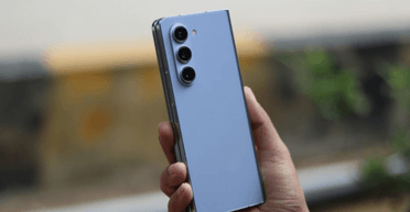 Смартфони Samsung продаються вдвічі дешевше: чому бренд раптом обрушив ціни