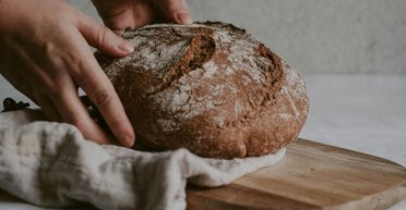 Несподіваний лайфхак: чому треба заморожувати хліб