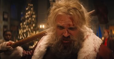 Когда Санта-Клаус "убивает Билла". Стоит ли смотреть злую комедию "Жестокая ночь" (видео)