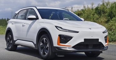 В Китае создали бюджетный электрокроссовер за $18 000 с запасом хода 500 км (фото)