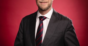 Спадкоємний принц Албанії показав нову дівчину через 8 місяців після розлучення (фото)