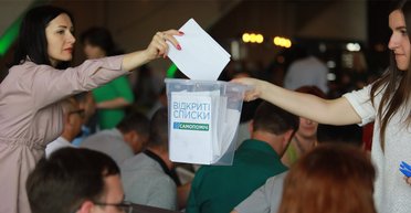 Три списка "Самопомичи". Как работает новый способ отбора кандидатов в депутаты, предложенный партией Садового