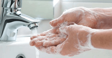 Як часто треба мити руки з милом насправді: прості правила гігієни