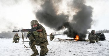 Оскорбили фронтовиков. Зачем власть раскалывает армию контрактами для молодых