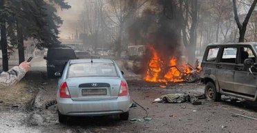 У Донецьку "приліт" по розташуванню ЗС РФ у районі палацу спорту "Дружба": подробиці (фото)