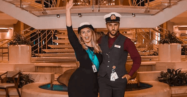 Колишня працівниця круїзного лайнера розповіла, "що насправді відбувається з пасажирами"