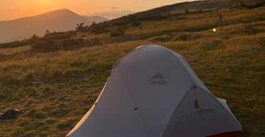 Места в Украине, куда стоит поехать с палаткой осенью: лучшие локации для кемпинга