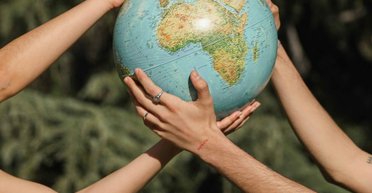 Запад против анти-Запада. Как Украина с Израилем оказались между двумя мирами