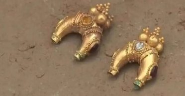 Археологи нашли древние золотые украшения: они датируются периодом государства Кангюй
