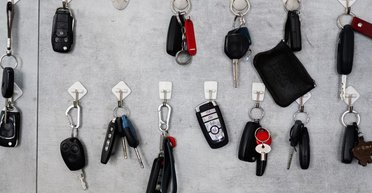 Опасный рассадник бактерий: определена деталь авто, которую обычно никогда не чистят