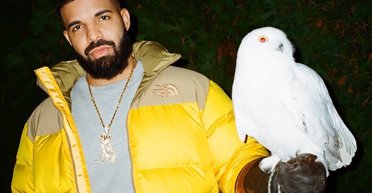 Дрейк подарил фанатке сумку Hermes Birkin за 35 тысяч долларов (видео)