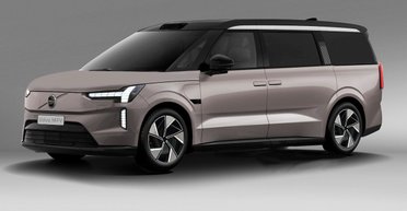 Вітальня на колесах: Volvo показали свій перший електричний мінівен (відео)