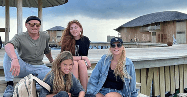 "Мы ничего не могли поделать": муж Поляковой впервые высказался о замужестве 20-летней дочери Маши