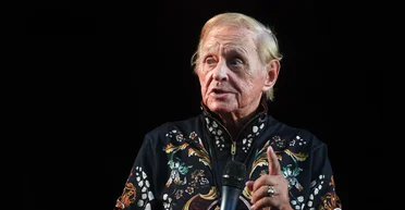 Сам себе режиссер. Почему билеты стоило продавать не на спектакли, а на репетиции Романа Виктюка