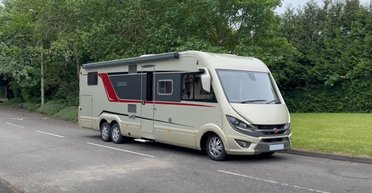 Пентхаус на колесах: представлен роскошный автодом на базе Mercedes Sprinter (фото)