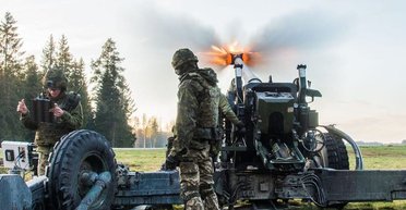 Кількість атак ЗС РФ на східному фронті зменшилася, але ворог "не дає задньої", — Маляр