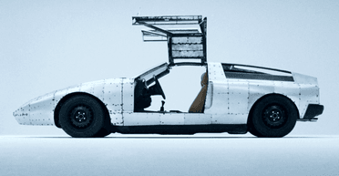 Знаменитий седан Mercedes 190 перетворили на незвичайне купе з нестандартними дверима (фото)