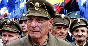 Тернопіль не готовий відмовлятися від ушанування воїнів УПА заради грошей, — мер міста